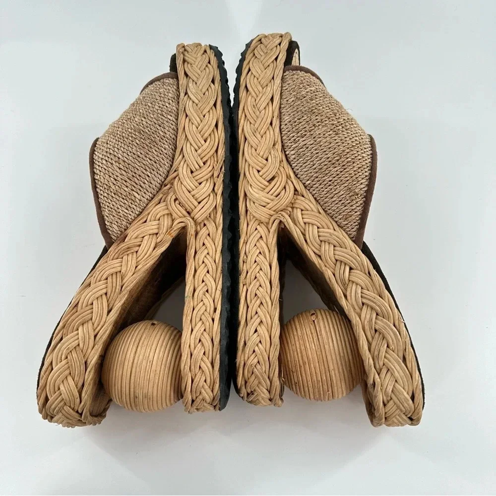 Vintage wicker jute